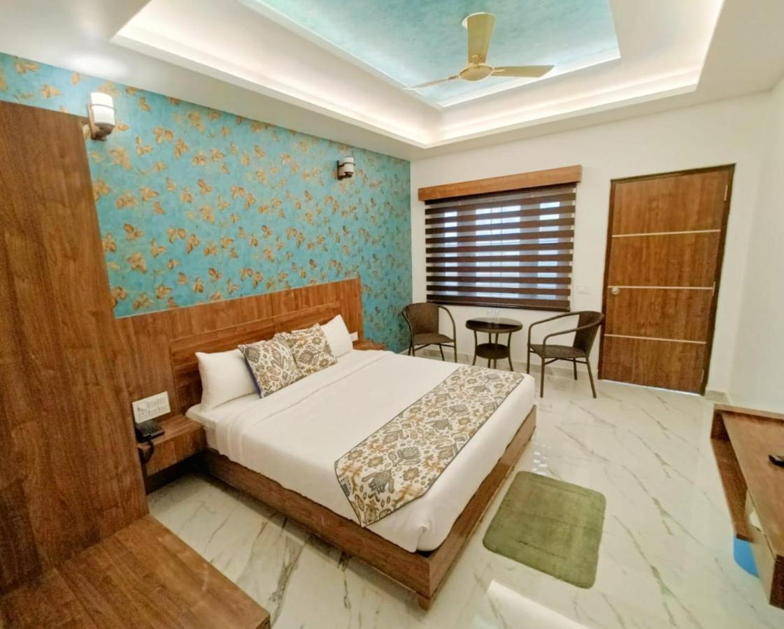 Hotel Cloud Inn, Nainital Rāmgarh Exterior foto